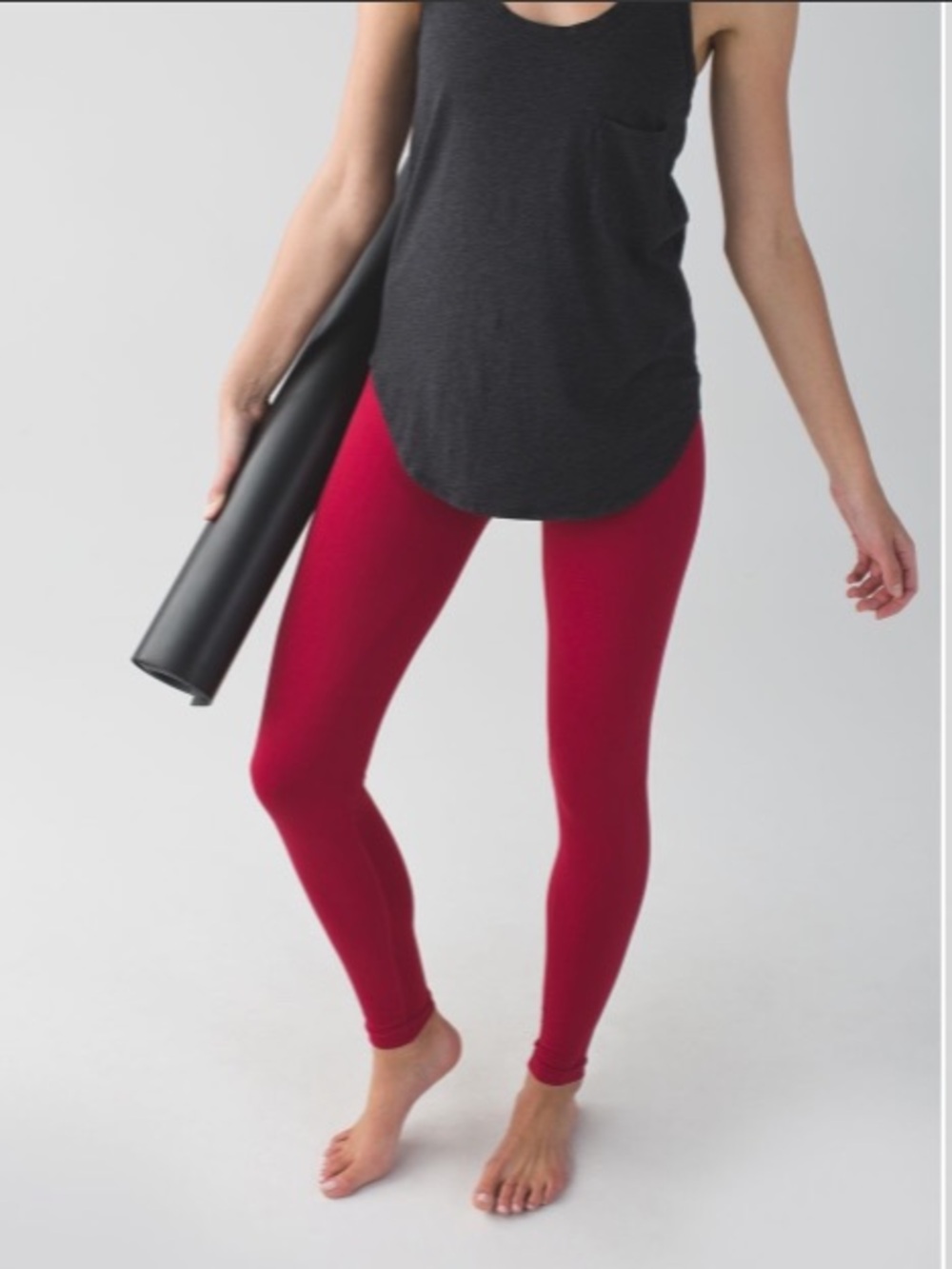 LULULEMON | Zone In Tight Red High-Rise Leggings